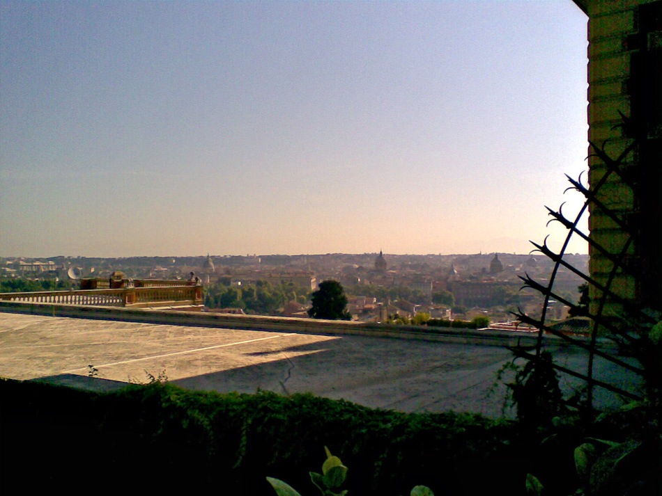 A view over Rome from the terrace in front of the Spanish Academy